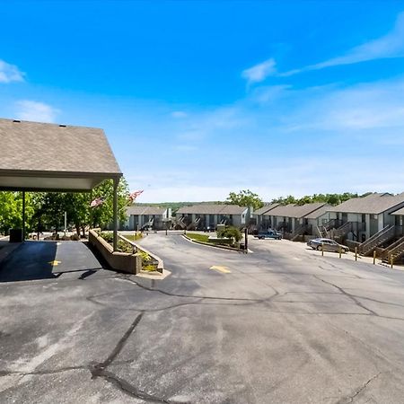 Full Moon Condo Lake Ozark Bagian luar foto